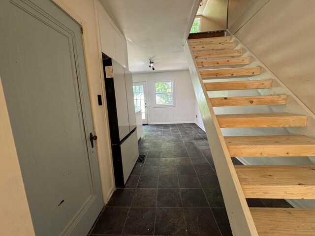 1365 Linwood Ave, Columbus, OH 43206 - photo 4