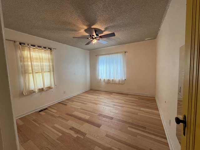 1365 Linwood Ave, Columbus, OH 43206 - photo 7