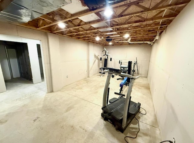 13944 Lafayette Rd, Utica, OH 43080 - view of workout room