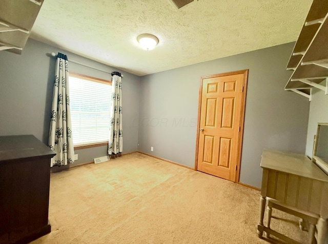 13944 Lafayette Rd, Utica, OH 43080 - unfurnished office with carpet flooring and a textured ceiling