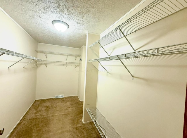13944 Lafayette Rd, Utica, OH 43080 - spacious closet featuring carpet