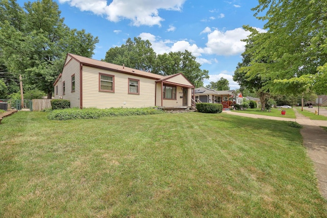 4652 Ludington Rd, Columbus, OH 43227 - photo 1