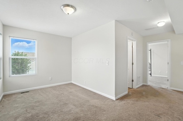5804 Trail Creek Dr, Dublin, OH 43016 - empty room with carpet flooring