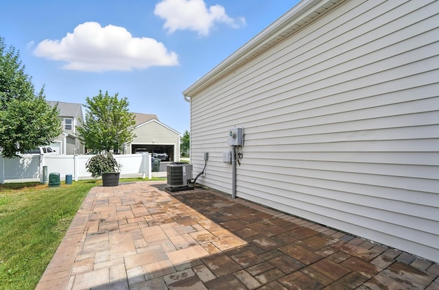 5804 Trail Creek Dr, Dublin, OH 43016 - view of patio / terrace