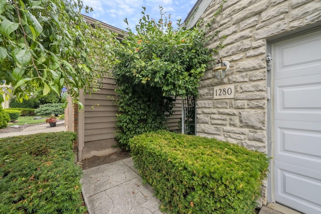 1280 Gemstone Sq W, Westerville, OH 43081 - view of exterior entry featuring stone siding