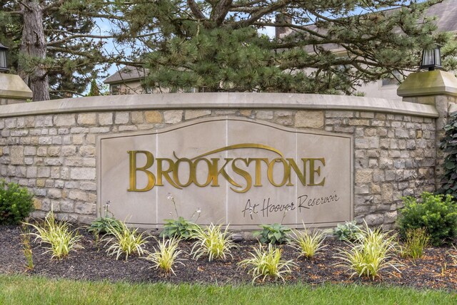 1280 Gemstone Sq W, Westerville, OH 43081 - view of community / neighborhood sign