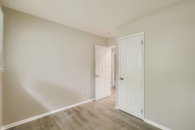 4760 Frost Ave, Columbus, OH 43228 - photo 9