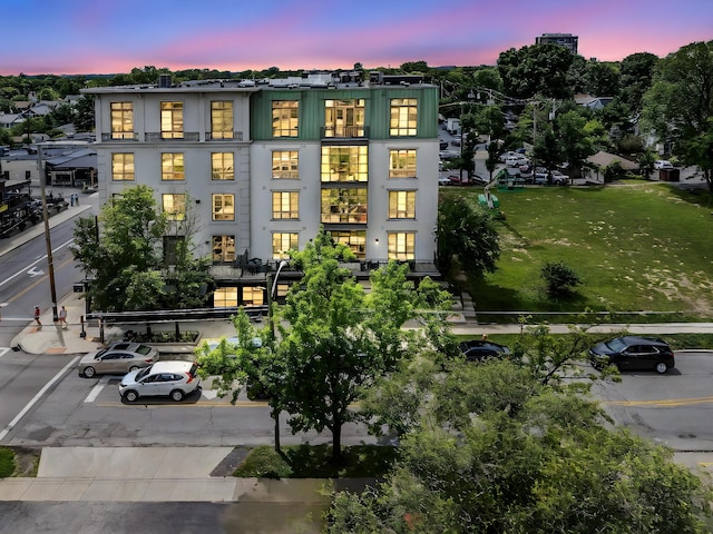 1475 W 3rd Ave Unit 401, Columbus, OH 43212 - view of building exterior featuring uncovered parking