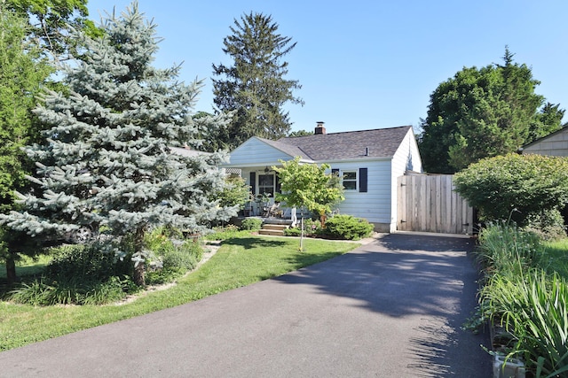 68 E Stanton Ave, Columbus, OH 43214 - photo 2