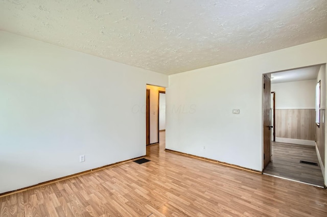 1453 E 20th Ave, Columbus, OH 43211 - photo 8