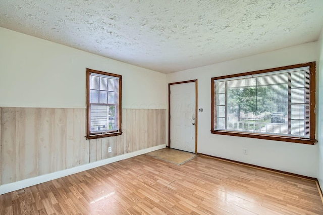 1453 E 20th Ave, Columbus, OH 43211 - photo 5