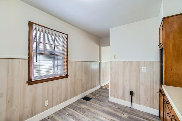 1453 E 20th Ave, Columbus, OH 43211 - photo 11