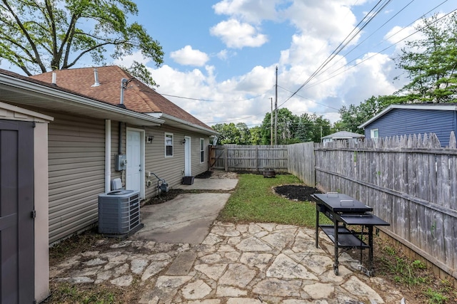 665 Hilock Rd, Columbus, OH 43207 - photo 40