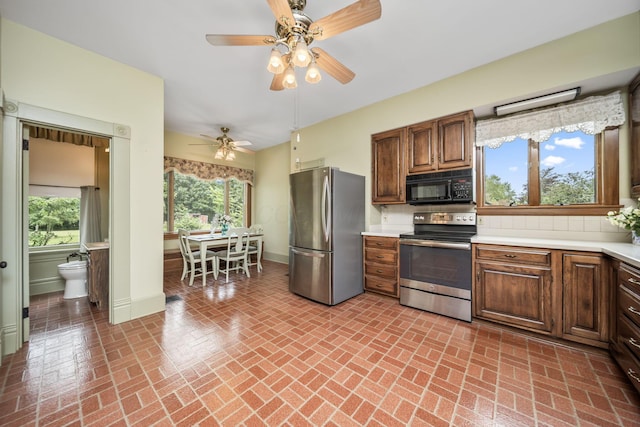 3718 Maize Rd, Columbus, OH 43224 - photo 12