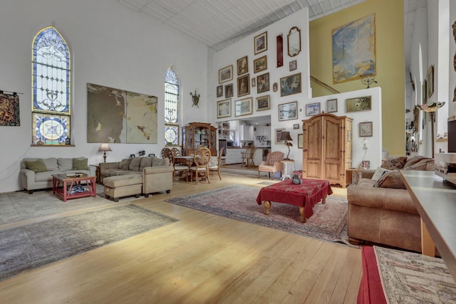 131 E Chestnut St, Lancaster, OH 43130 - living area with a high ceiling and wood-type flooring