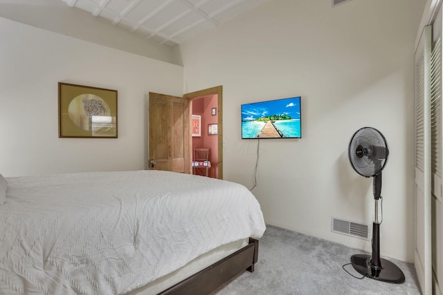 131 E Chestnut St, Lancaster, OH 43130 - carpeted bedroom featuring lofted ceiling
