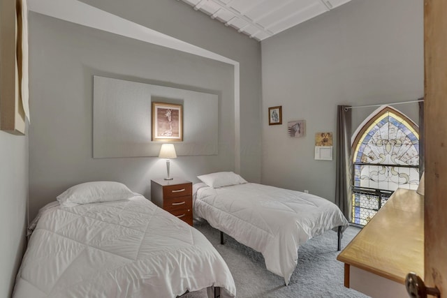 131 E Chestnut St, Lancaster, OH 43130 - bedroom featuring carpet