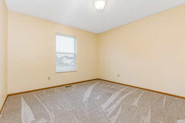 190 Sycamore Dr, Circleville, OH 43113 - photo 26