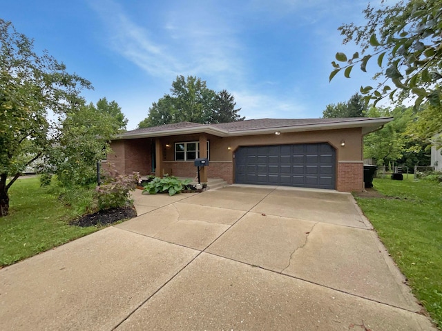 5024 Shadycrest Rd, Columbus, OH 43229 - photo 1