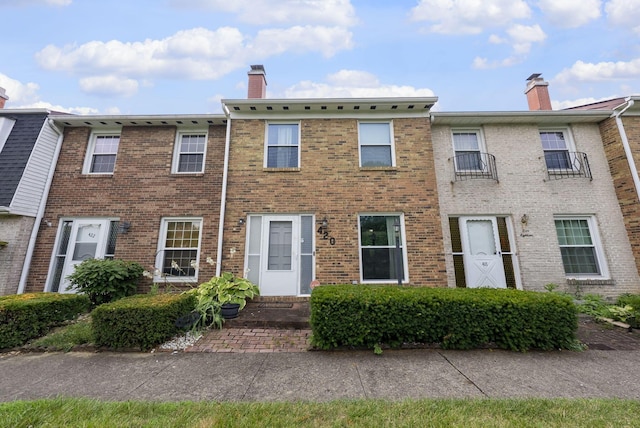 420 Pamlico St, Columbus, OH 43228 - photo 1