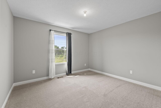 1073 Quarry Oak Dr, Grove City, OH 43123 - photo 15