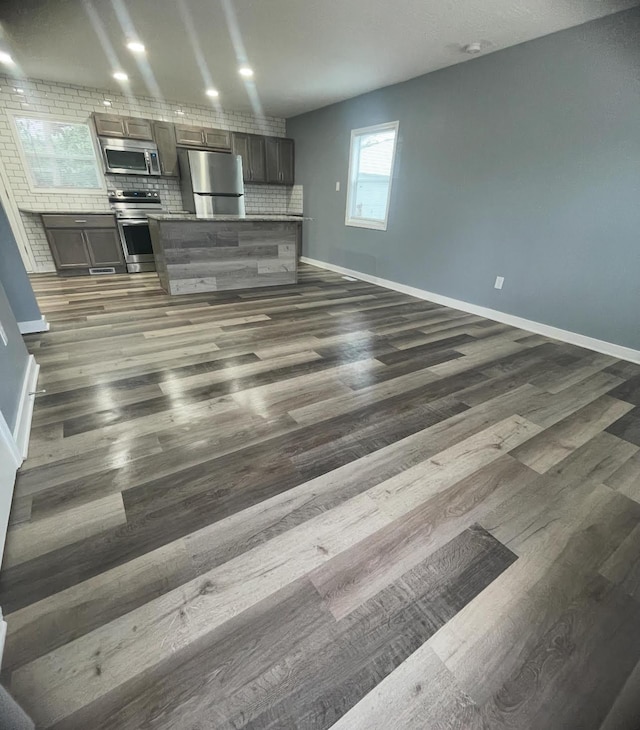 3545 Ontario St, Columbus, OH 43224 - photo 2