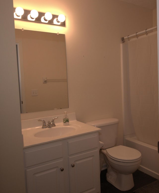 712 Cape Henry Dr, Columbus, OH 43228 - photo 11