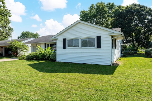 892 Lincoln Dr, Circleville, OH 43113 - photo 3