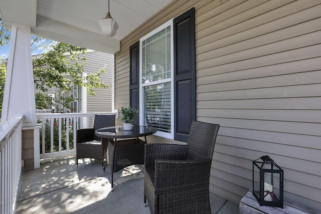 4498 Snowy Meadow Dr, Grove City, OH 43123 - photo 4