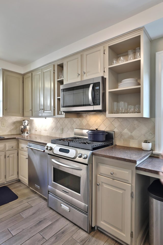 128 E Kanawha Ave, Columbus, OH 43214 - photo 22