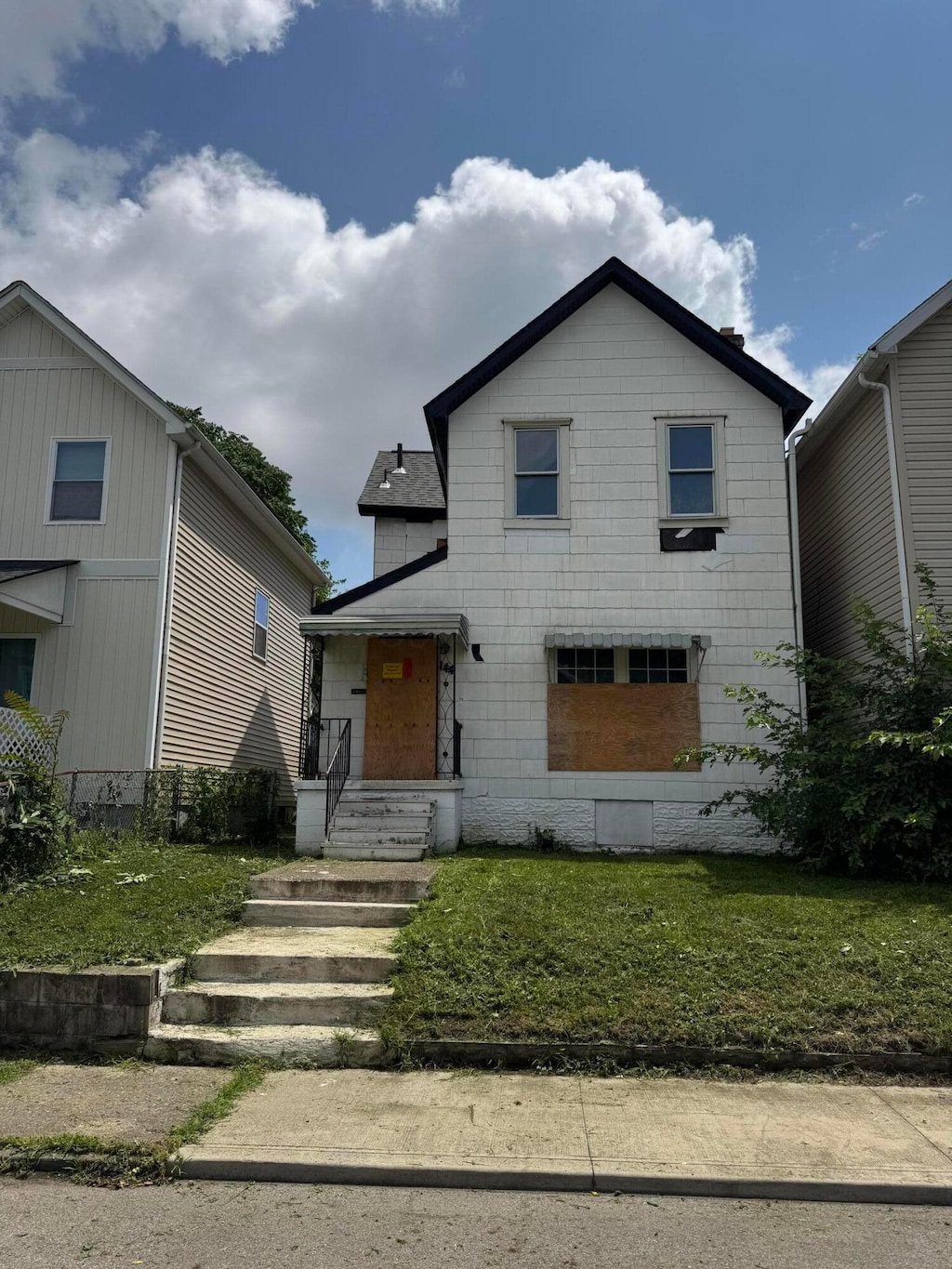 144 S Princeton Ave, Columbus, OH 43222 - photo 1