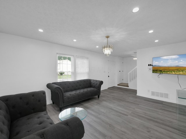 6880 Pine Bark Ln, Columbus, OH 43235 - photo 4