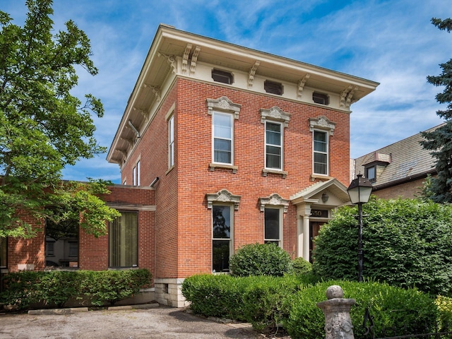 550 E Town St, Columbus, OH 43215 - photo 1
