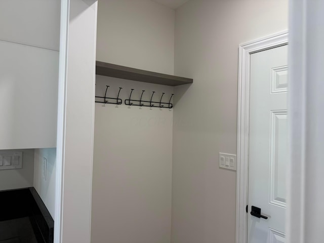 1975 Chelsea Dr, Mansfield, OH 44904 - photo 14