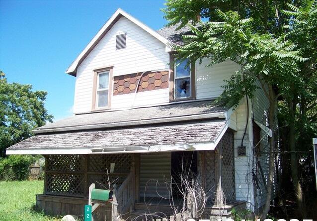 228 Senate St, Marion, OH 43302 - photo 1