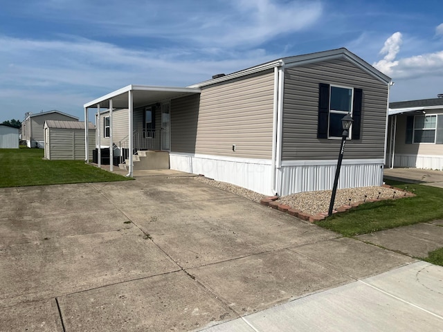 402 Doris Rd, Pataskala, OH 43062 - photo 1