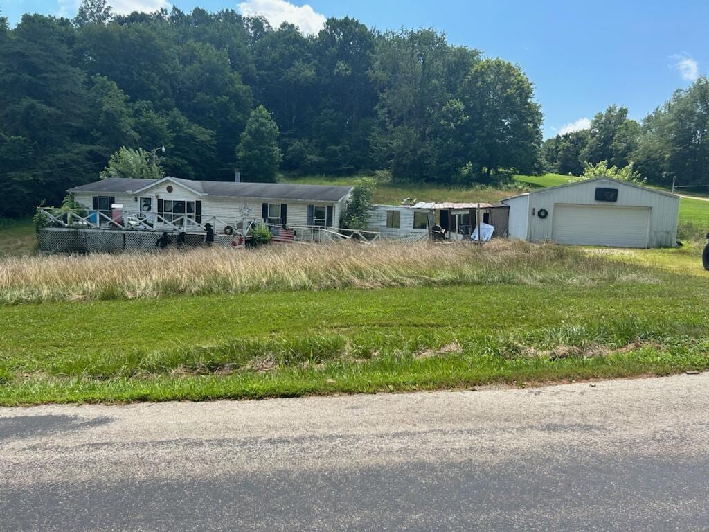 6701 Pleasantview Rd SE, Lancaster, OH 43130 - photo 1
