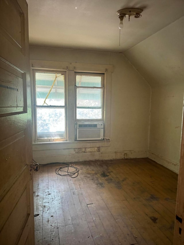 2242 Indiana Ave, Columbus, OH 43202 - photo 17