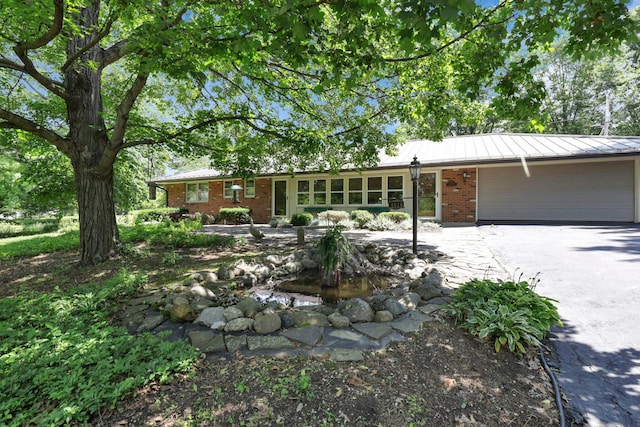 4816 Brook Rd NW, Lancaster, OH 43130 - photo 1