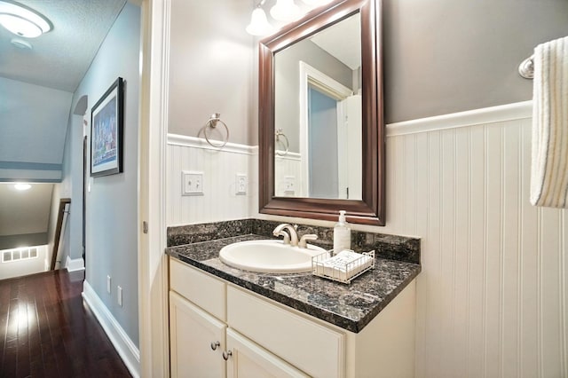 5720 Medallion Dr W, Westerville, OH 43082 - photo 32