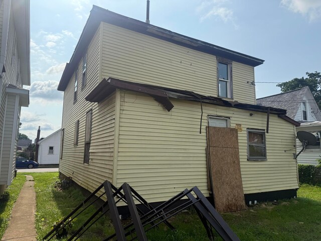 323 Garfield Ave, Lancaster, OH 43130 - photo 7