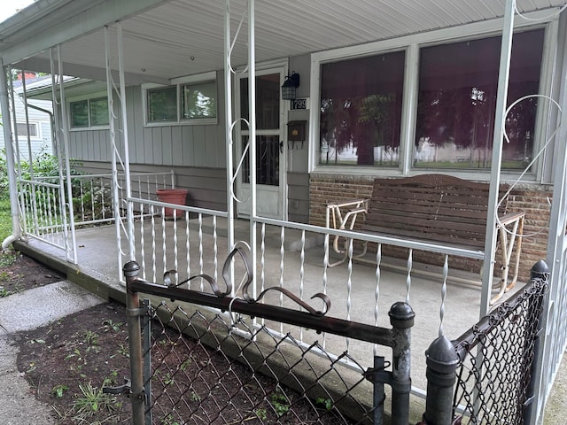 1799 Eastbrook Dr S, Columbus, OH 43223 - photo 3