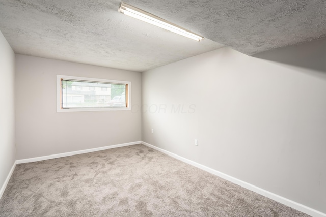 2621 Ipswick Cir, Columbus, OH 43224 - photo 27