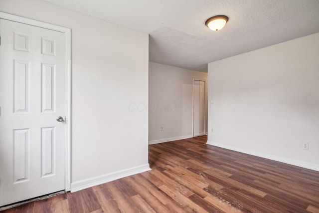2315 Hiawatha Park Dr, Columbus, OH 43211 - photo 7