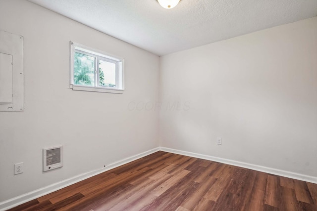 2315 Hiawatha Park Dr, Columbus, OH 43211 - photo 12