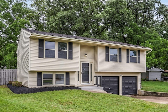 2630 Saugus Cir, Columbus, OH 43224 - photo 2