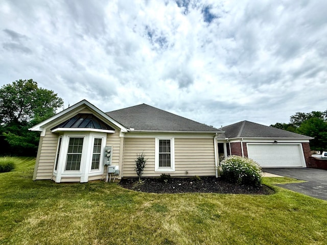 1411 Epworth Forest Dr, Lancaster, OH 43130 - photo 2