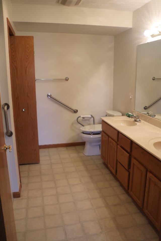 2 Coventry Ct W, Mount Vernon, OH 43050 - photo 14