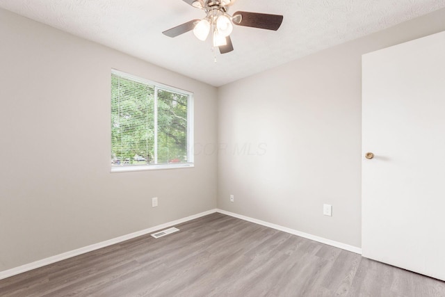 6046 Woodmoor St, Columbus, OH 43229 - photo 21