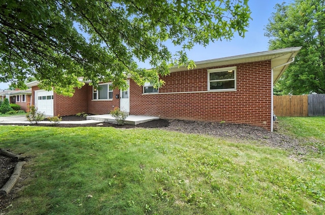 5715 Lindenwood Rd, Columbus, OH 43229 - photo 2